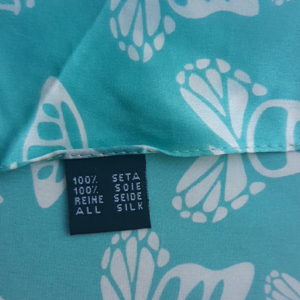 Lladro silk scarf - Picture 4 of 7